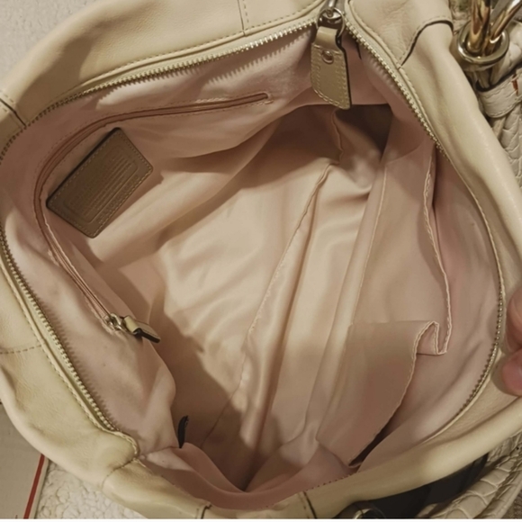 Coach Kristin Beige Leather Shoulder Bag - Picture 11 of 13